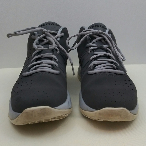 Jordan Gray Suede Leather Upper Round Toe Lace Up Low Top Platform Sneaker Shoe - Picture 3 of 8